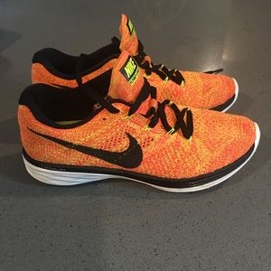 Nike Flyknit Lunar 3 Neutral Ride Soft
